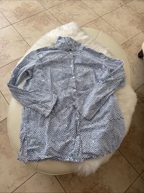 Aunti Oti Blue Patterned Long-Sleeve Button-Up Shirt size small